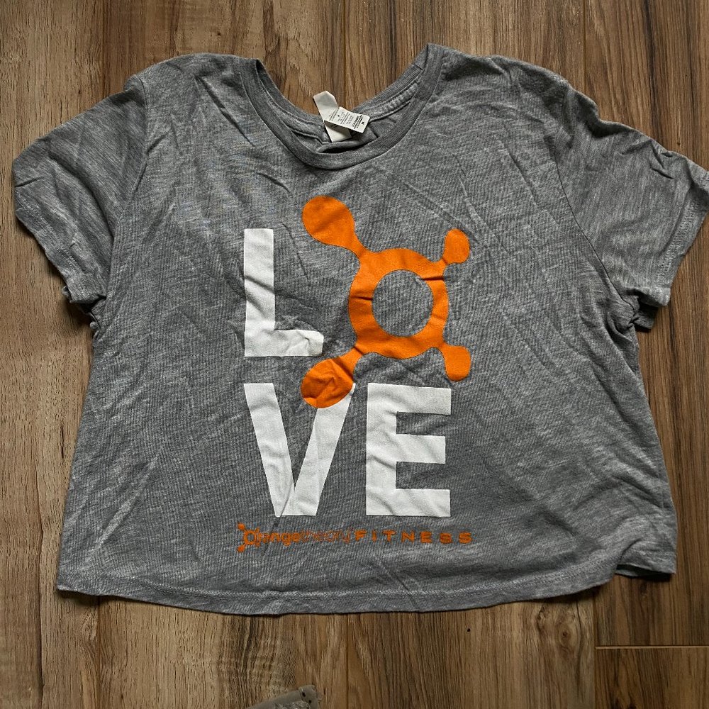 Orangetheory LOVE with a splat "O"
